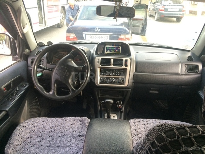 Mitsubishi Pajero io 1999, 185,000 km - 1.8 l - Bakı
