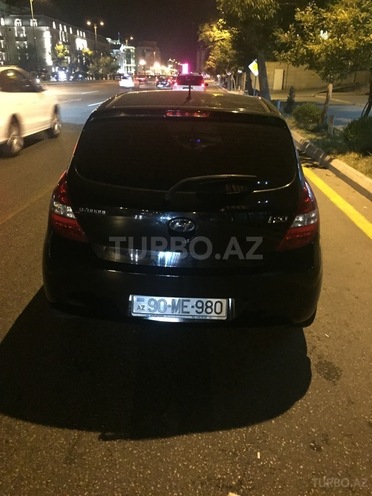 Hyundai i20 2011, 77,000 km - 1.4 l - Bakı