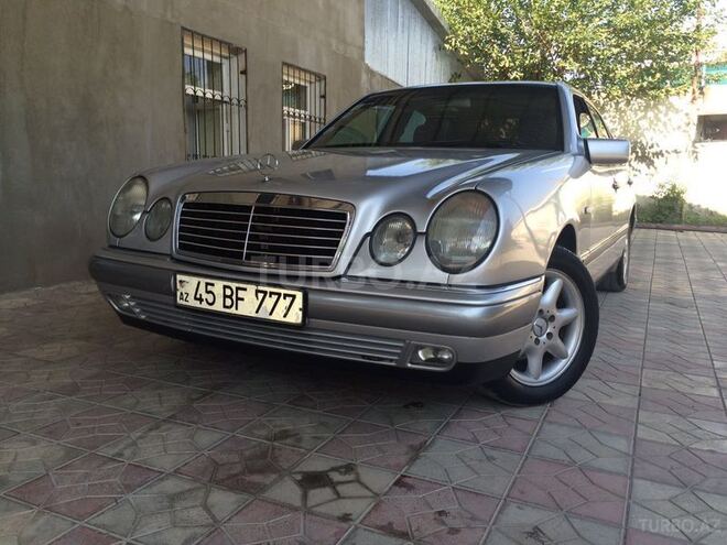 Mercedes E 230 1995, 394,669 km - 2.3 l - Bərdə