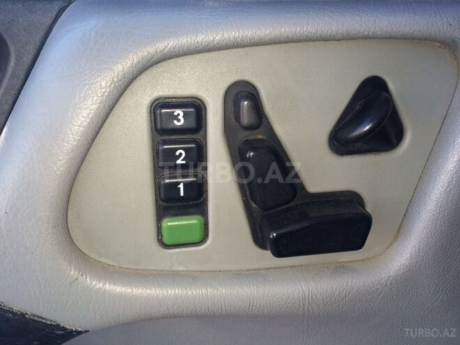 Mercedes E 230 1995, 394,669 km - 2.3 l - Bərdə