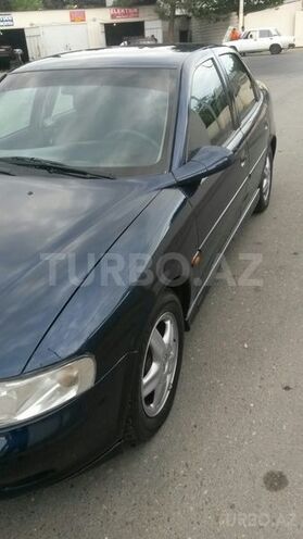 Opel Vectra 1999, 270,000 km - 1.6 l - Bakı