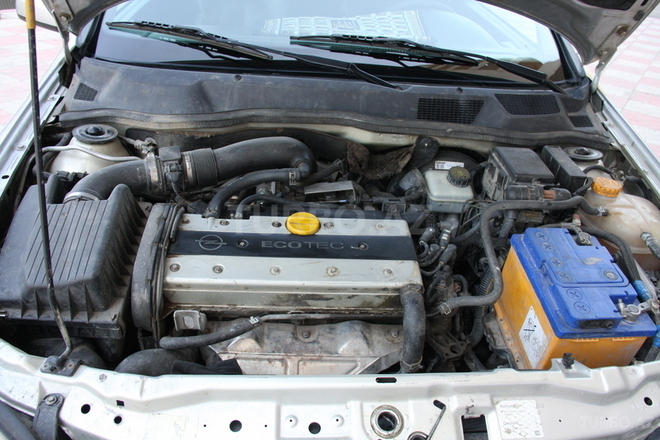 Opel Astra 1999, 210,000 km - 2.0 l - Bakı