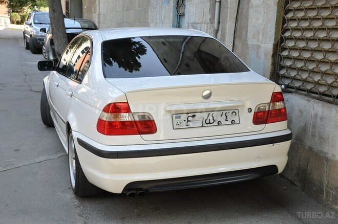 BMW 323 2003, 187,000 km - 2.2 l - Bakı