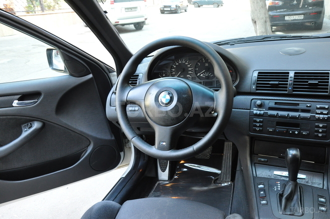 BMW 323 2003, 187,000 km - 2.2 l - Bakı