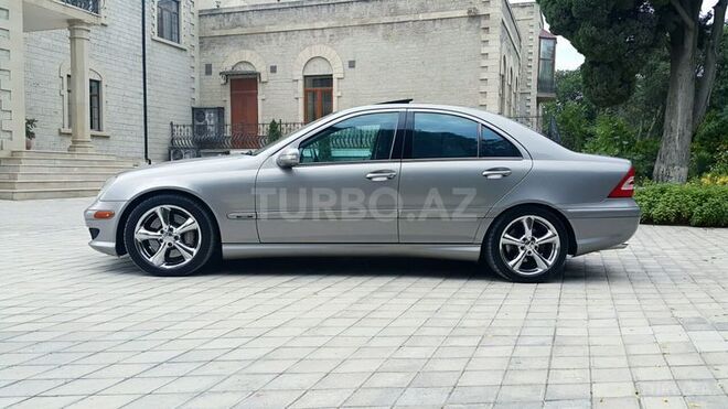 Mercedes C 250 2007, 140,000 km - 2.5 л - Bakı