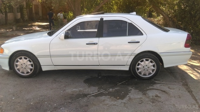 Mercedes C 230 1998, 185,000 km - 2.3 l - Sumqayıt