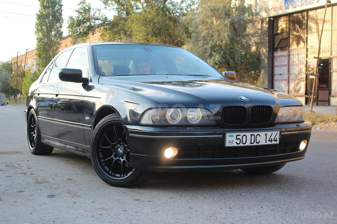 BMW 525 2001, 250,000 km - 2.5 l - Sumqayıt