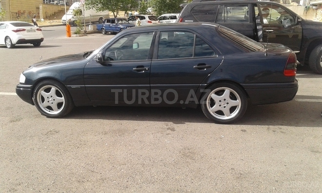 Mercedes C 280 1997, 200,000 km - 2.8 l - Bakı