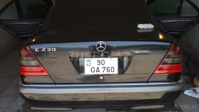 Mercedes C 230 1998, 180,000 km - 2.3 l - Sumqayıt