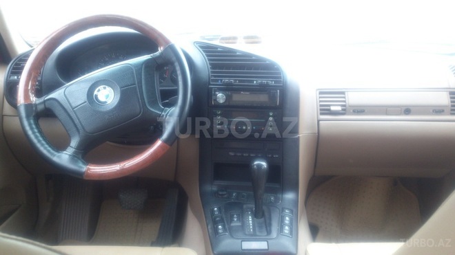 BMW 318 1997, 237,575 km - 1.9 l - Bakı