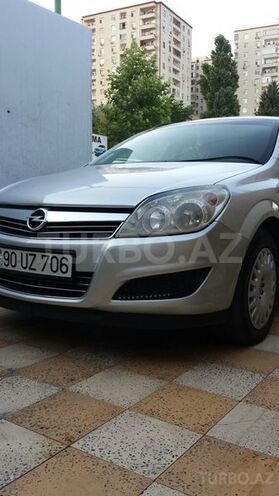 Opel Astra 2007, 180,000 km - 1.6 l - Bakı