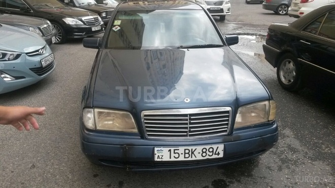 Mercedes C 180 1993, 290,000 km - 1.8 л - Bakı