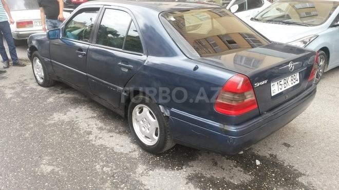 Mercedes C 180 1993, 536,580 km - 1.8 л - Bakı