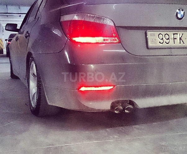 BMW 525 2004, 240,000 km - 2.5 l - Bakı