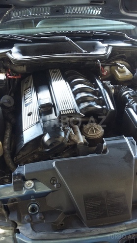 BMW 325 1995, 213,000 km - 0.3 l - Bakı