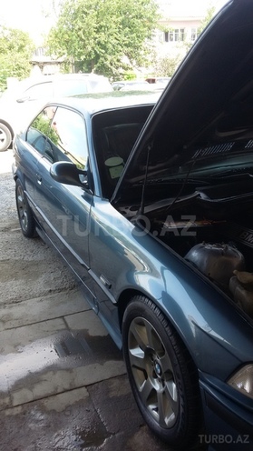 BMW 325 1995, 213,000 km - 0.3 l - Bakı