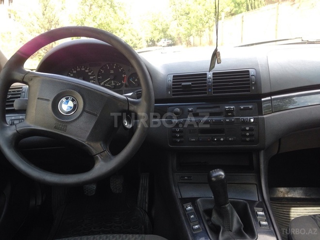 BMW 320 2000, 400,000 km - 1.9 l - Bakı
