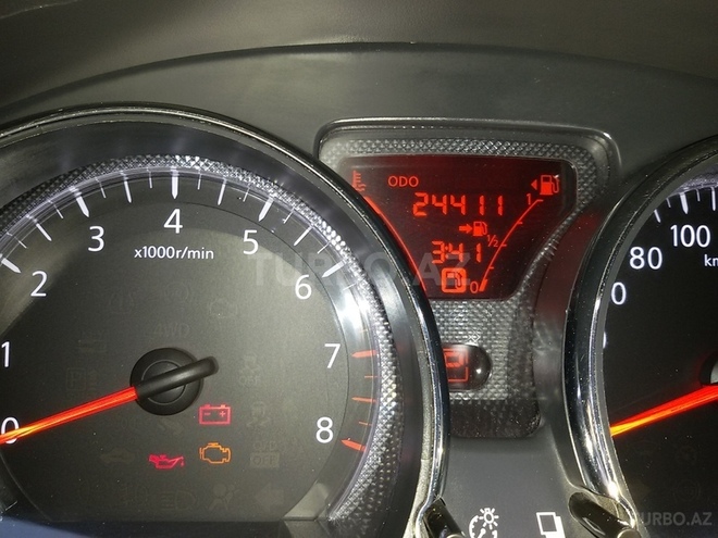 Nissan Sunny 2014, 24,300 km - 1.5 l - Bakı