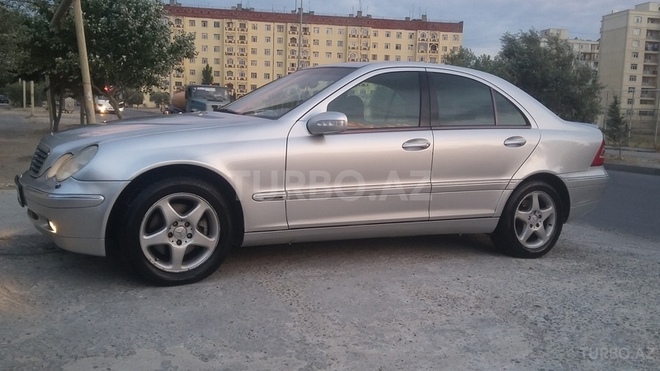 Mercedes C 240 2001, 274,000 km - 2.4 л - Bakı