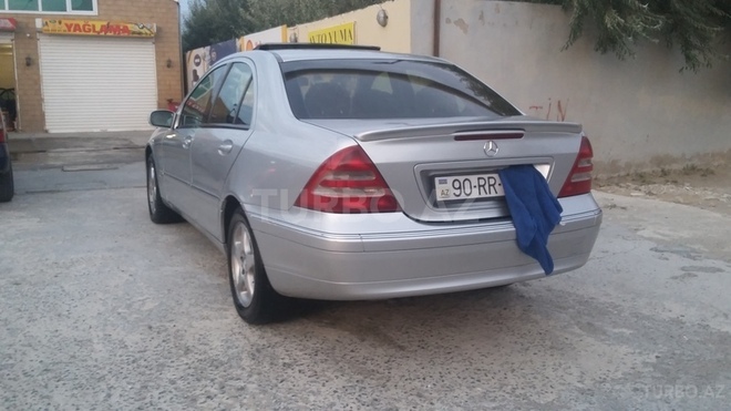 Mercedes C 240 2001, 274,000 km - 2.4 л - Bakı