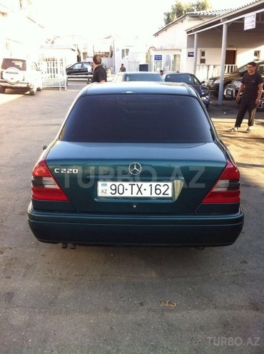 Mercedes C 220 1995, 470,000 km - 2.2 l - Bakı
