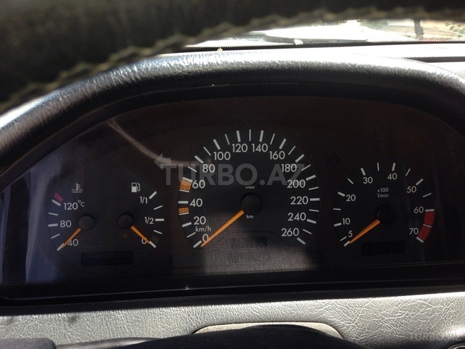 Mercedes C 240 1998, 124,880 km - 2.4 l - Bakı
