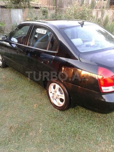 Hyundai Elantra 2001, 10,000 km - 0.2 l - Sabirabad