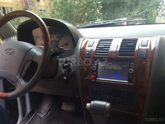 Hyundai Terracan 2004, 163,000 km - 2.9 l - Bakı