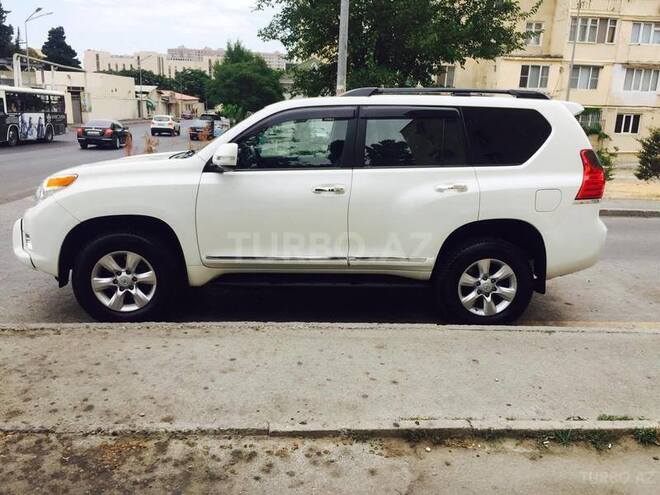 Toyota Prado 2010, 125,000 km - 2.7 l - Bakı