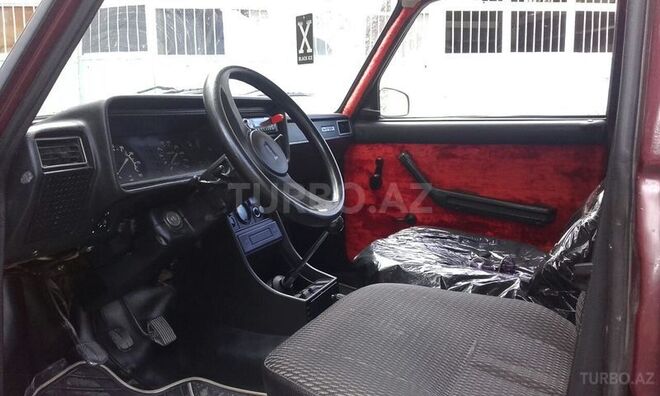 LADA (VAZ) 2107 2000, 235,000 km - 1.6 л - Quba