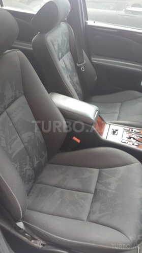 Mercedes E 220 1999, 240,000 km - 2.2 l - Bakı