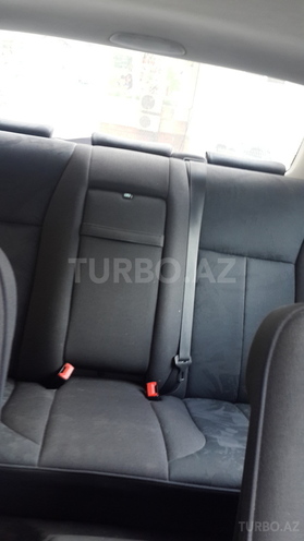 Mercedes E 220 1999, 240,000 km - 2.2 l - Bakı