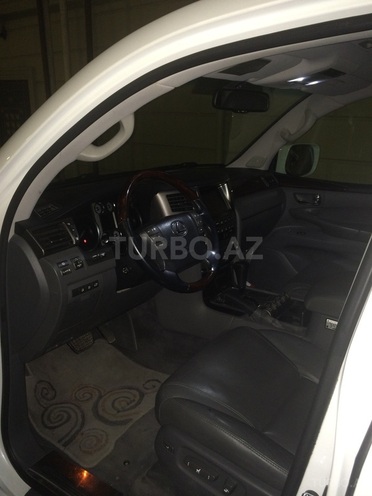 Lexus LX 570 2010, 95,000 km - 5.7 л - Bakı