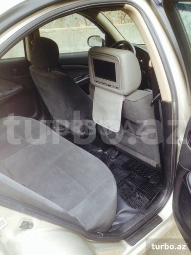 Nissan Sunny 2004, 155,000 km - 1.6 l - Naxçıvan