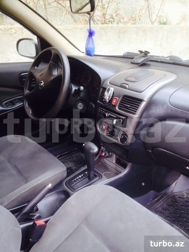 Nissan Sunny 2004, 155,000 km - 1.6 l - Naxçıvan