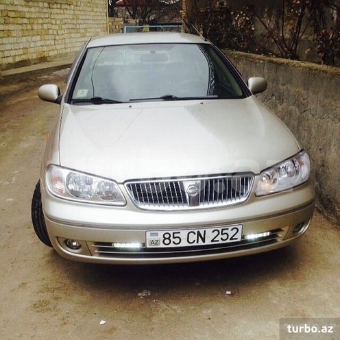 Nissan Sunny 2004, 155,000 km - 1.6 l - Naxçıvan