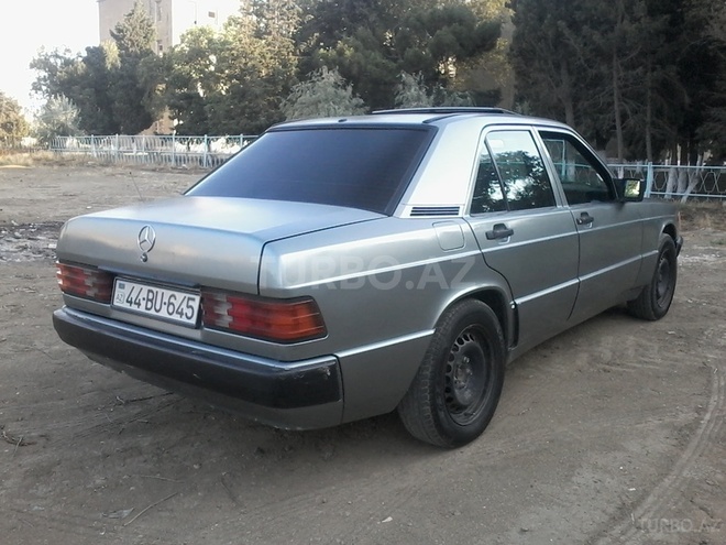 Mercedes 190 1992, 314,000 km - 1.8 l - Sumqayıt