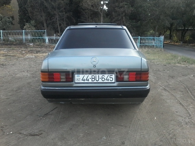 Mercedes 190 1992, 314,000 km - 1.8 l - Sumqayıt