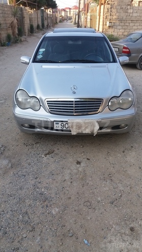 Mercedes C 240 2001, 28,000 km - 2.4 l - Bakı