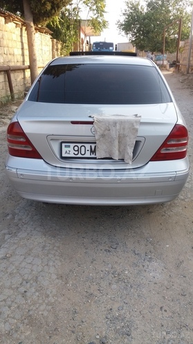 Mercedes C 240 2001, 28,000 km - 2.4 l - Bakı