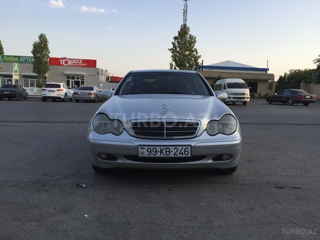 Mercedes C 200 2000, 197,000 km - 2.0 l - Bakı