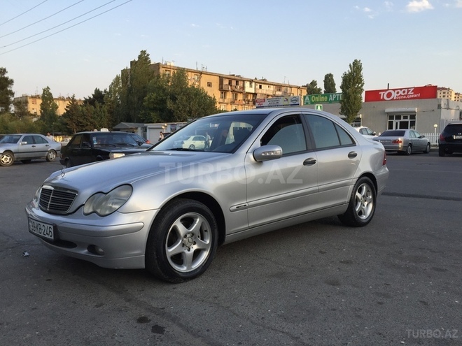 Mercedes C 200 2000, 197,000 km - 2.0 l - Bakı