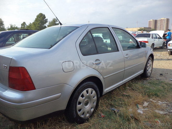 Volkswagen Jetta 2002, 173,000 km - 1.6 l - Gəncə