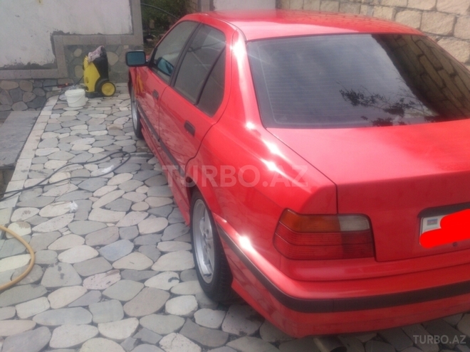 BMW  1998, 243,213 km - 2.0 l - Bakı