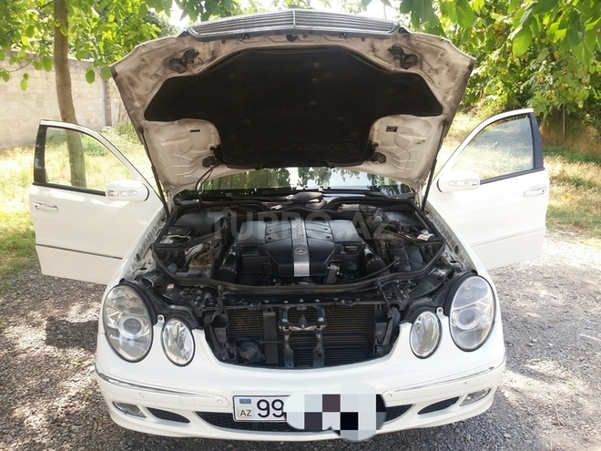 Mercedes E 240 2002, 277,000 km - 2.6 l - Bakı