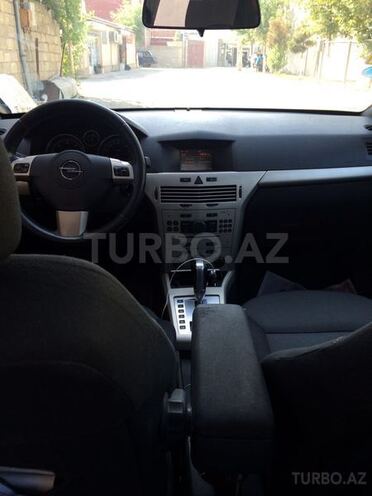 Opel Astra 2007, 290,000 km - 1.9 l - Bakı