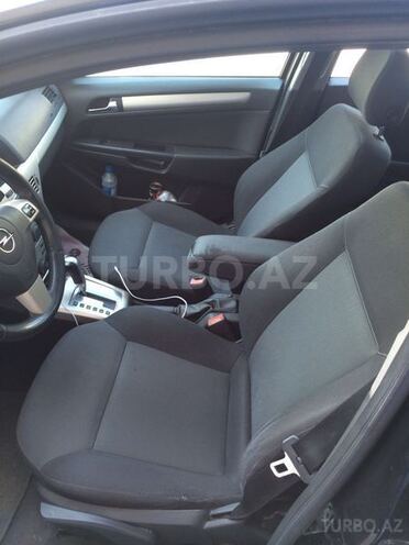 Opel Astra 2007, 290,000 km - 1.9 l - Bakı