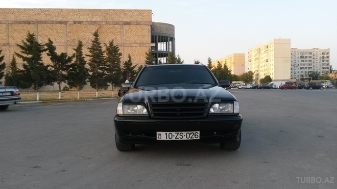 Mercedes C 200 2000, 287,000 km - 2.0 l - Sumqayıt
