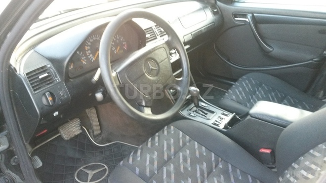 Mercedes C 200 2000, 287,000 km - 2.0 l - Sumqayıt