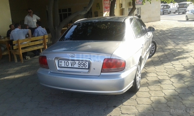 Hyundai Sonata 2004, 441,160 km - 2.0 l - Şirvan